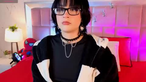 Snapshot of robinbennett chatting on 19, 4, 2026 robin D online show from 19, 4, 2026