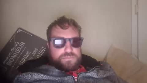 Snapshot of robinouhot chatting on 25, 3, 2026 robinouhot online show from 25, 3, 2026