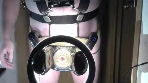 Snapshot of robodickmilker chatting on 28, 12, 2024 Robodickmilker online show from 28, 12, 2024