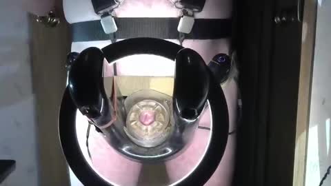 Snapshot of robodickmilker chatting on 3, 1, 2025 Robodickmilker online show from 3, 1, 2025