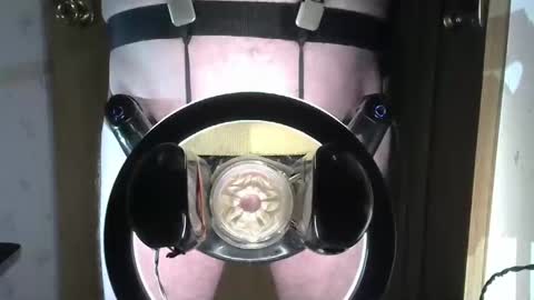 Snapshot of robodickmilker chatting on 4, 2, 2025 Robodickmilker online show from 4, 2, 2025