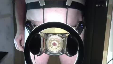 Snapshot of robodickmilker chatting on 6, 2, 2025 Robodickmilker online show from 6, 2, 2025