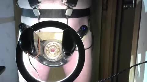 Snapshot of robodickmilker chatting on 19, 2, 2025 Robodickmilker online show from 19, 2, 2025