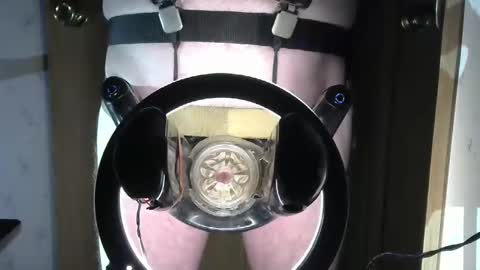 Snapshot of robodickmilker chatting on 19, 2, 2025 Robodickmilker online show from 19, 2, 2025