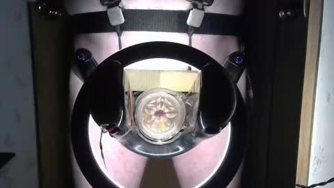 Snapshot of robodickmilker chatting on 6, 3, 2025 Robodickmilker online show from 6, 3, 2025