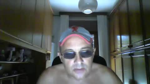 Snapshot of roby360 chatting on 28, 9, 2025 robertino online show from 28, 9, 2025