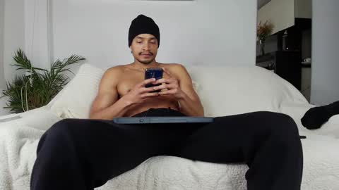 roby_millerr online show from 23, 10, 2025