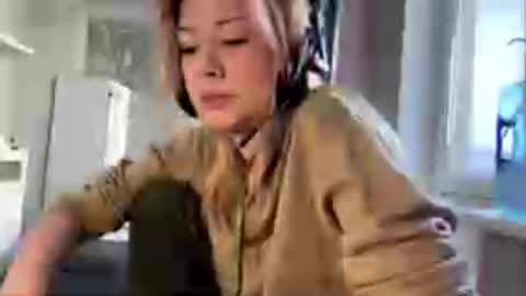 Anny online show from 10, 2, 2026