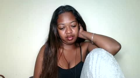 rochellinah online show from 21, 7, 2026