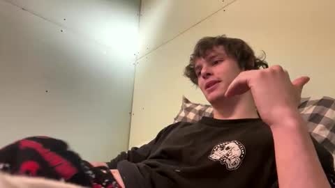 Snapshot of rockeylo99 chatting on 5, 11, 2025 rockeylo99 online show from 5, 11, 2025