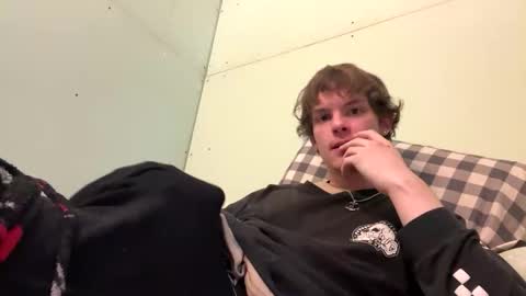 Snapshot of rockeylo99 chatting on 11, 11, 2025 rockeylo99 online show from 11, 11, 2025