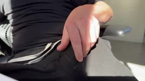 Snapshot of rockhardpilot chatting on 10, 1, 2025 rockhardpilot online show from 10, 1, 2025