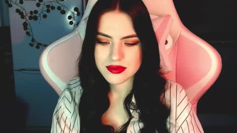 Sophie  online show from 21, 12, 2024