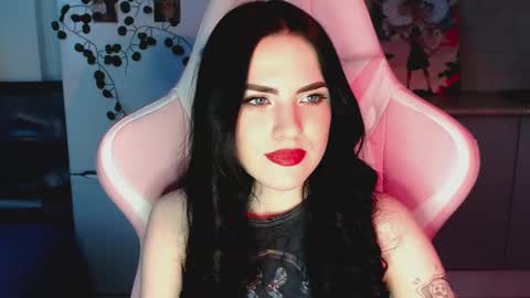 Sophie  online show from 28, 2, 2025