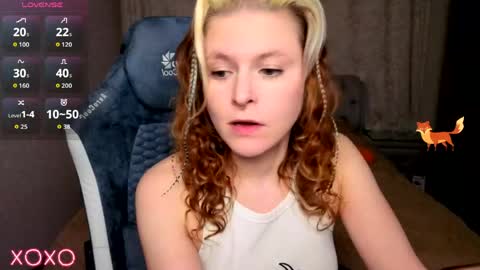 Snapshot of rocky_foxy chatting on 23, 4, 2026 Rockel online show from 23, 4, 2026