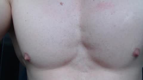 Snapshot of rocky_muscle chatting on 24, 11, 2025 rocky muscle online show from 24, 11, 2025