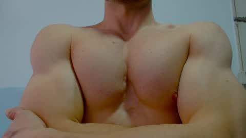Snapshot of rocky_muscle chatting on 1, 7, 2026 rocky muscle online show from 1, 7, 2026