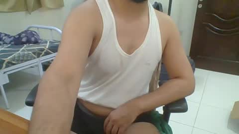Snapshot of rockysam090 chatting on 5, 4, 2026 rockysam090 online show from 5, 4, 2026