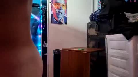 Snapshot of rod77knee chatting on 12, 3, 2026 rod77knee online show from 12, 3, 2026