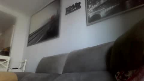 Snapshot of rogerbenid81 chatting on 14, 5, 2026 rogerbenid81 online show from 14, 5, 2026