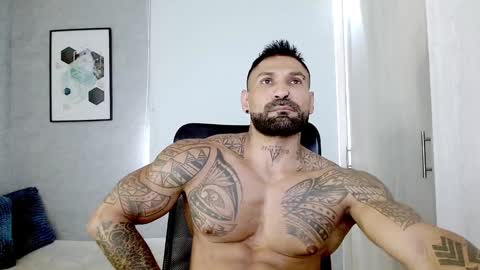 Snapshot of rogers_p chatting on 10, 1, 2025 Rogers online show from 10, 1, 2025