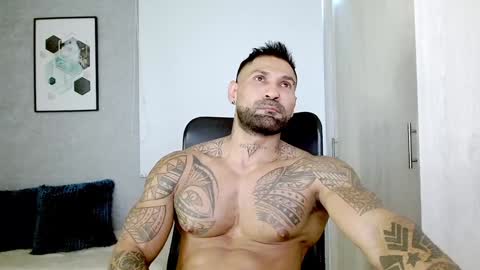 Snapshot of rogers_p chatting on 16, 1, 2025 Rogers online show from 16, 1, 2025