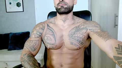 Snapshot of rogers_p chatting on 24, 1, 2025 Rogers online show from 24, 1, 2025