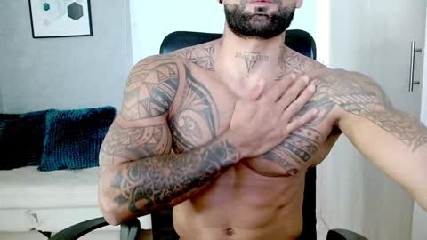 Snapshot of rogers_p chatting on 27, 1, 2025 Rogers online show from 27, 1, 2025