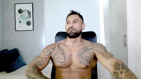 Snapshot of rogers_p chatting on 29, 1, 2025 Rogers online show from 29, 1, 2025