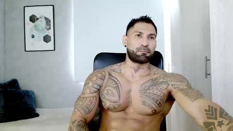 Snapshot of rogers_p chatting on 10, 2, 2025 Rogers online show from 10, 2, 2025