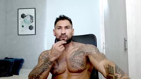 Snapshot of rogers_p chatting on 3, 3, 2025 Rogers online show from 3, 3, 2025