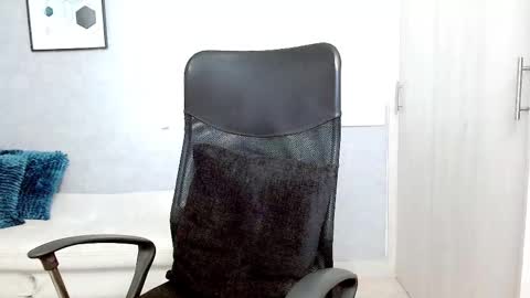 Snapshot of rogers_p chatting on 4, 3, 2025 Rogers online show from 4, 3, 2025