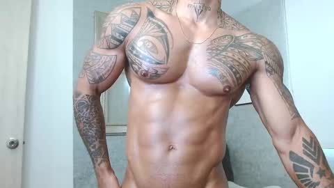 Snapshot of rogers_p chatting on 19, 11, 2025 Rogers online show from 19, 11, 2025