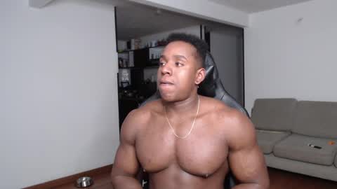 Snapshot of rogger_physique chatting on 12, 3, 2025 Rogger online show from 12, 3, 2025