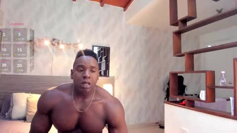 Snapshot of rogger_physique chatting on 16, 12, 2025 Rogger online show from 16, 12, 2025