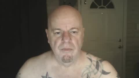 Snapshot of roinaz chatting on 25, 5, 2026 roinaz online show from 25, 5, 2026