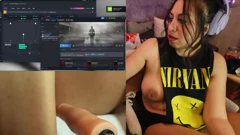 Snapshot of roknblaze chatting on 22, 10, 2025 Rok-N-Blaze online show from 22, 10, 2025