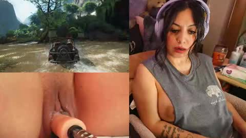 Snapshot of roknblaze chatting on 5, 12, 2025 Rok-N-Blaze online show from 5, 12, 2025