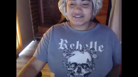 Snapshot of rokyhilary chatting on 23, 3, 2026 jesabel online show from 23, 3, 2026