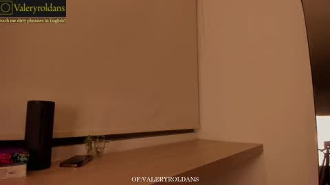 Snapshot of roldansvalery chatting on 17, 2, 2026 Valery Roldans online show from 17, 2, 2026