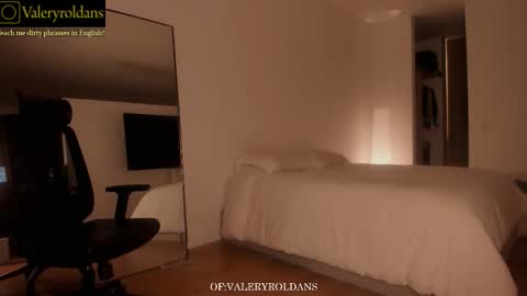 Snapshot of roldansvalery chatting on 20, 2, 2026 Valery Roldans online show from 20, 2, 2026