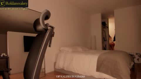 Snapshot of roldansvalery chatting on 4, 3, 2026 Valery Roldans online show from 4, 3, 2026