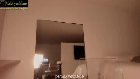 Snapshot of roldansvalery chatting on 26, 3, 2026 Valery Roldans online show from 26, 3, 2026