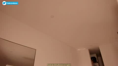 Snapshot of roldansvalery chatting on 20, 5, 2026 Valery Roldans online show from 20, 5, 2026