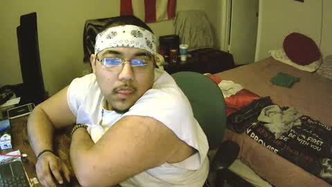 Snapshot of rollin_cloudz444 chatting on 10, 3, 2025 cloudy bottom online show from 10, 3, 2025