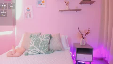 Snapshot of roma_lovee chatting on 3, 4, 2026 Roma online show from 3, 4, 2026