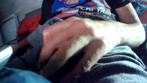 Snapshot of romain954 chatting on 29, 4, 2026 romain online show from 29, 4, 2026