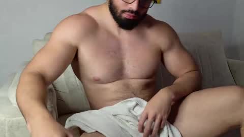 Snapshot of roman_lux chatting on 29, 3, 2026 Roman Lux online show from 29, 3, 2026