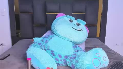 Snapshot of rome_hard chatting on 7, 2, 2026 Rome online show from 7, 2, 2026