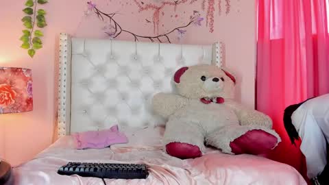 Snapshot of romeo_laurient chatting on 10, 4, 2026 ROMEO online show from 10, 4, 2026